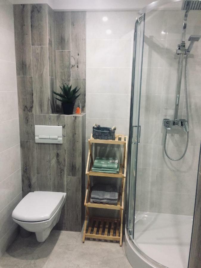 Apartament Adrianna อิวาวา ภายนอก รูปภาพ