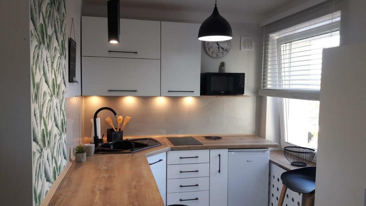 Apartament Adrianna อิวาวา ภายนอก รูปภาพ